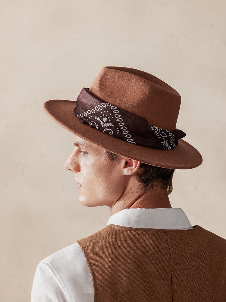 Flach Krempe Fedora Hut with Kirchief