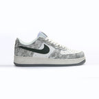 Nike Air Force 1 Low Grau Marmorizzato mit Swoosh Grün Militare