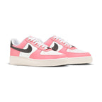 Nike Air Force 1 Low Rosa Pink Foam mit Details Schwarz