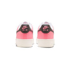 Nike Air Force 1 Low Rosa Pink Foam mit Details Schwarz