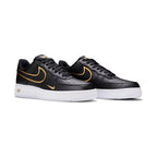 Nike Air Force 1 Low Schwarz mit Doppio Swoosh Gold Metallizzato