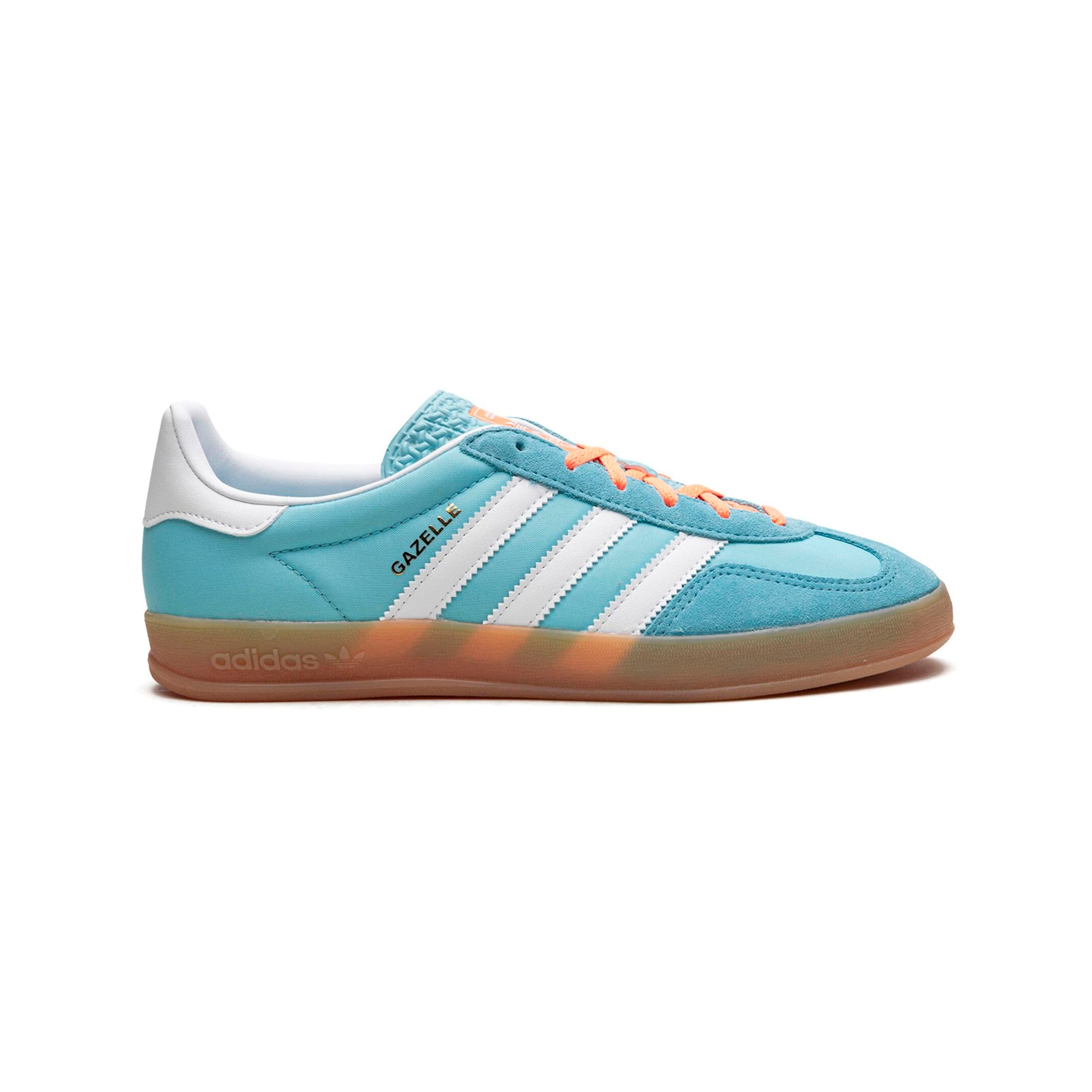 Sneaker Adidas Gazelle Indoor Hellblau Preloved mit Sohle in Gummi