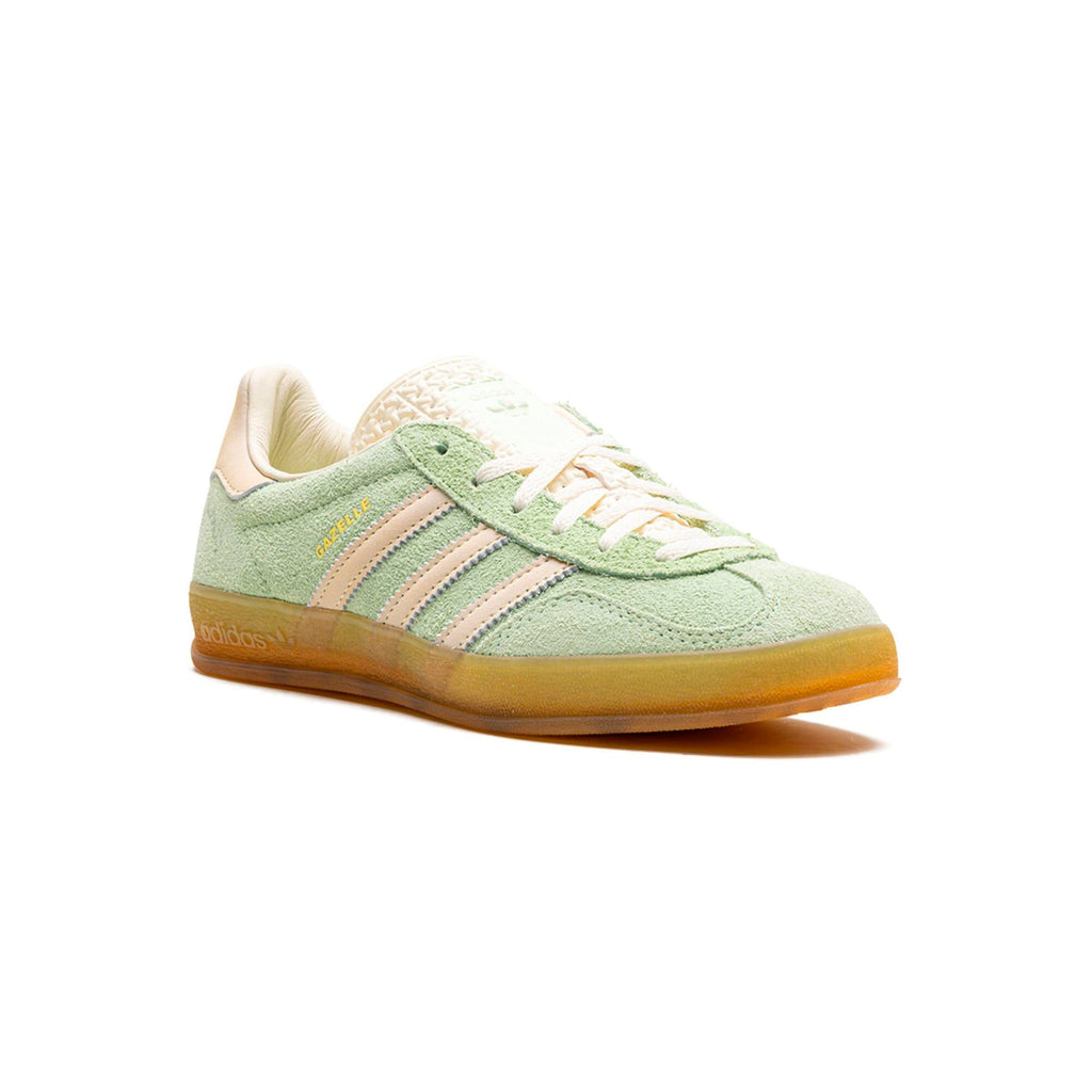 Sneaker Adidas Gazelle Indoor Grün Pastello und Beige in Suede