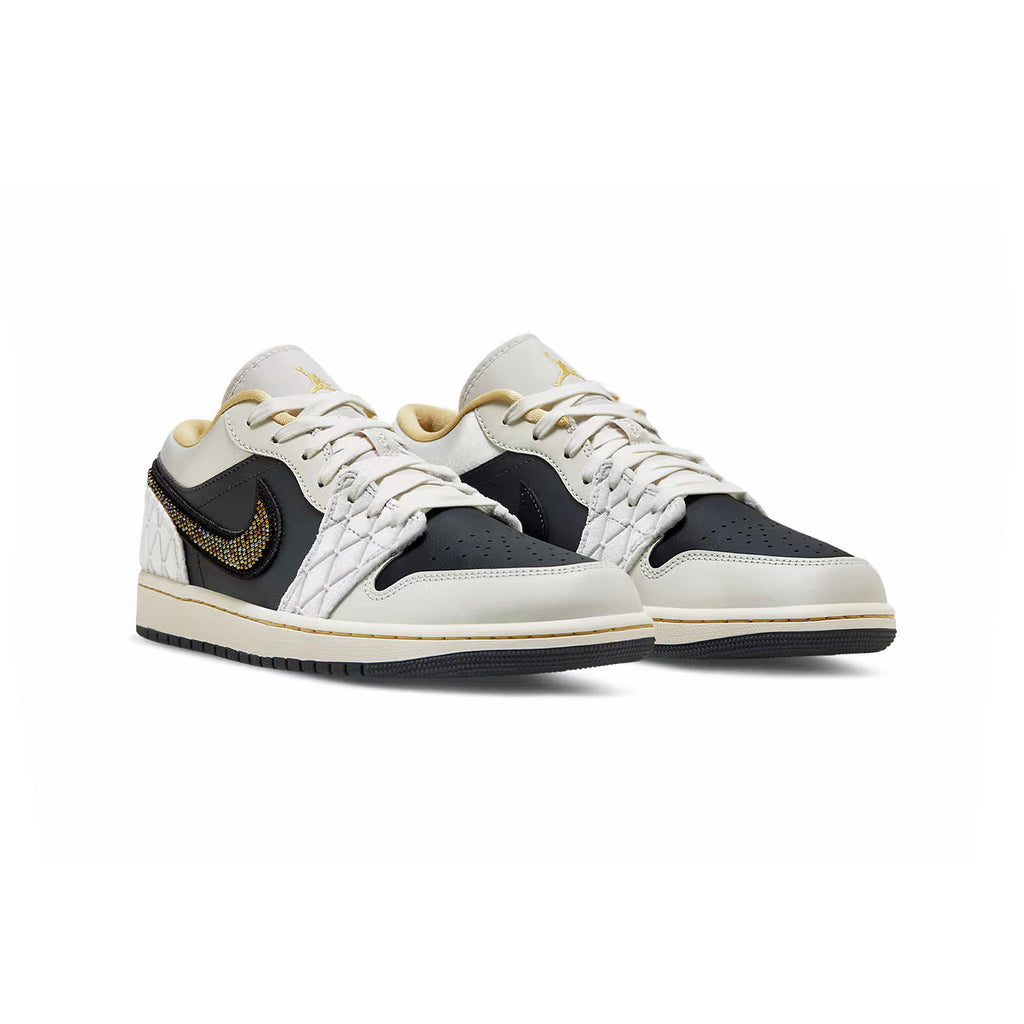 Nike Air Jordan 1 Low Leder Weiß Schwarz Swoosh Bestickt