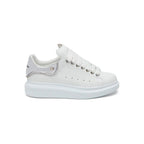 Alexander McQueen Sneaker Oversized Weiß mit Detail Silber