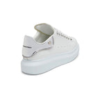 Alexander McQueen Sneaker Oversized Weiß mit Detail Silber