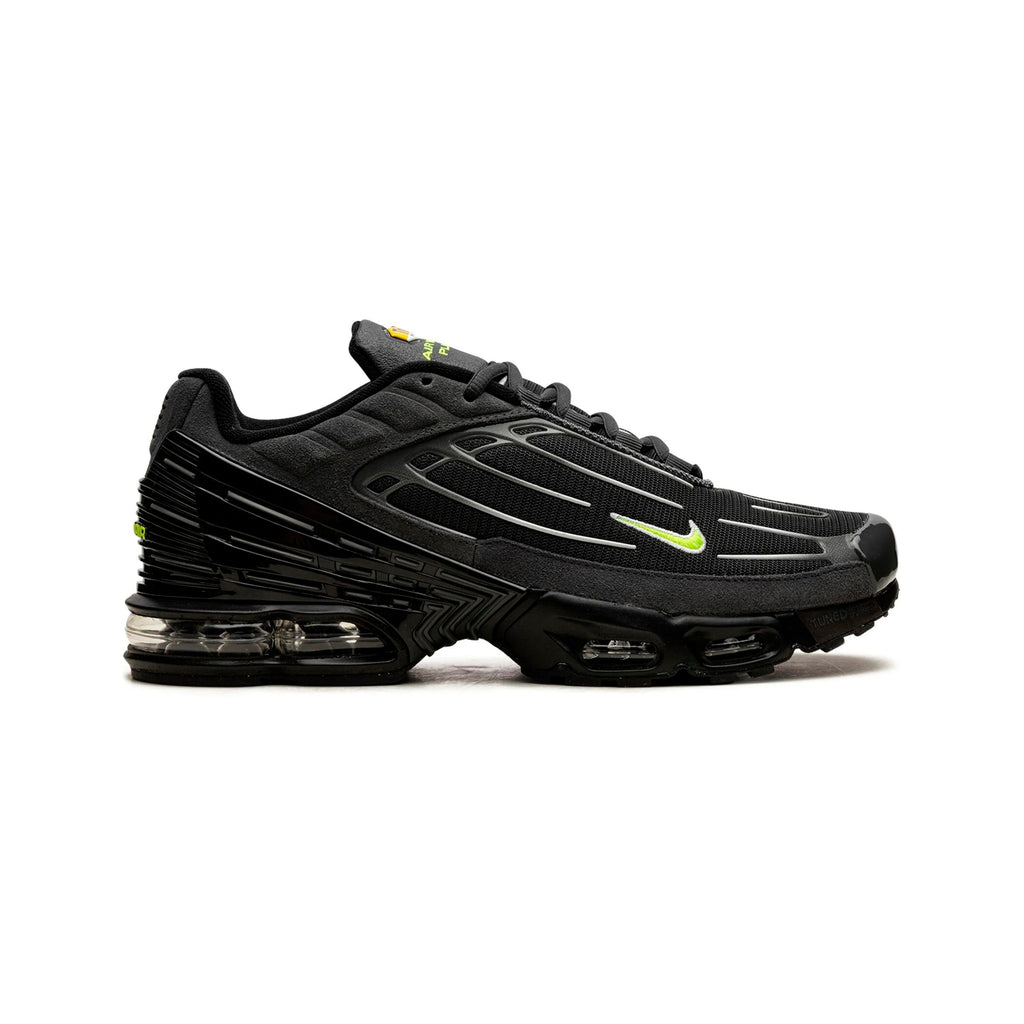 Nike Air Max Plus 3 Schwarz Volt Herren Sneaker Modern und Tecnologiche
