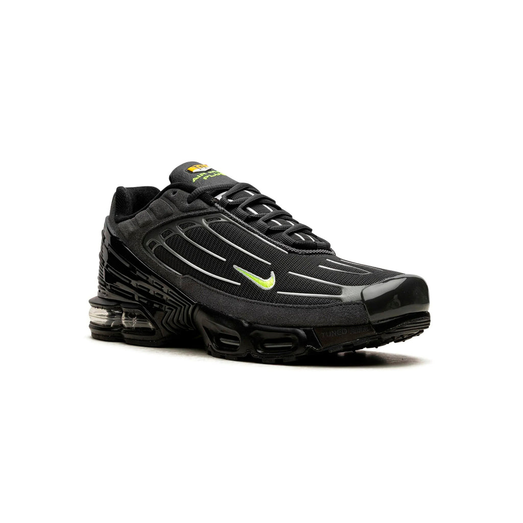 Nike Air Max Plus 3 Schwarz Volt Herren Sneaker Modern und Tecnologiche