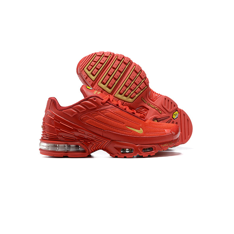 Nike Air Max Plus 3 Rot Triple Herren Sneaker Grintose und Modern
