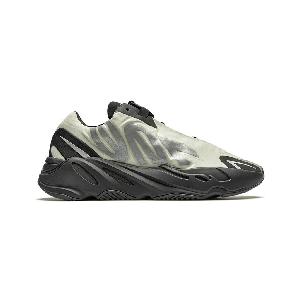 Adidas Yeezy Boost 700 MNVN Bone Schuhe da Ginnastica Herren Reflective Schwarz