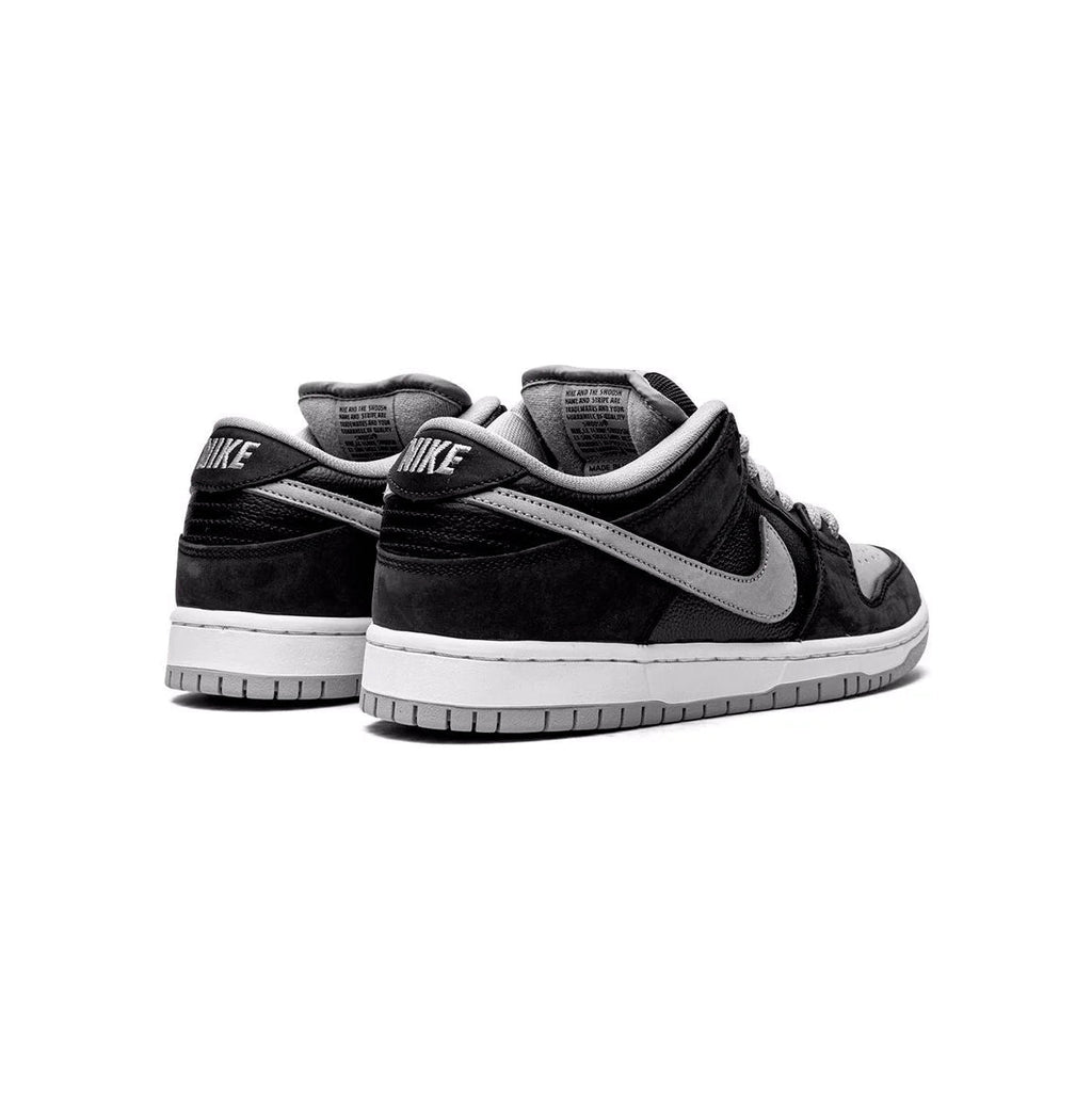 Nike Dunk Low SB Grau und Schwarz J-Pack Shadow Herren