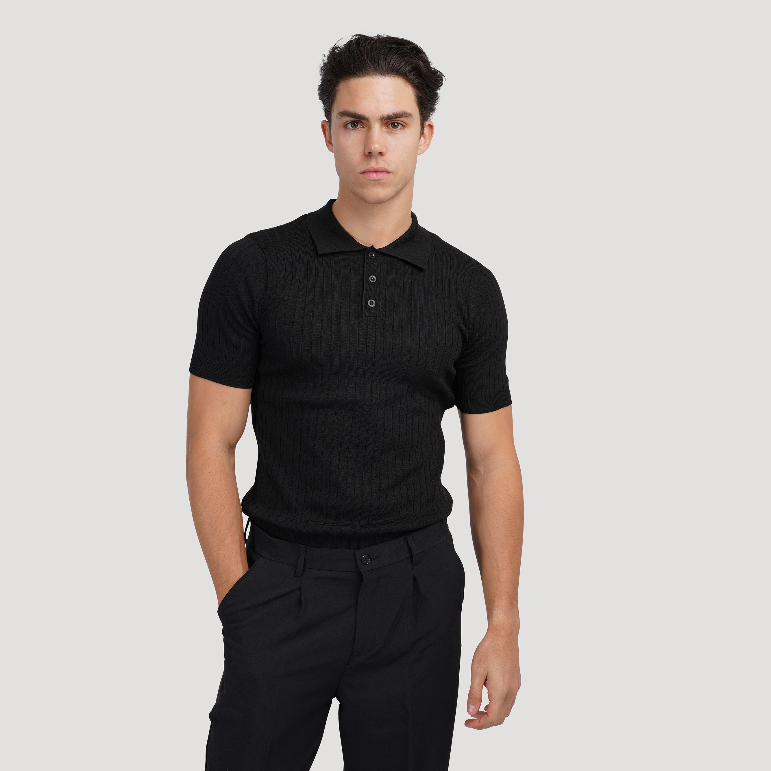 GIMCHEON Gestricktes Poloshirt