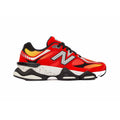 New Balance 9060 Schuhe Herren Rot Gelb und Schwarz Design Futuristico