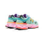 New Balance 9060 Schuhe Damen Grün Menta und Rosa Neon in Mesh und Leder