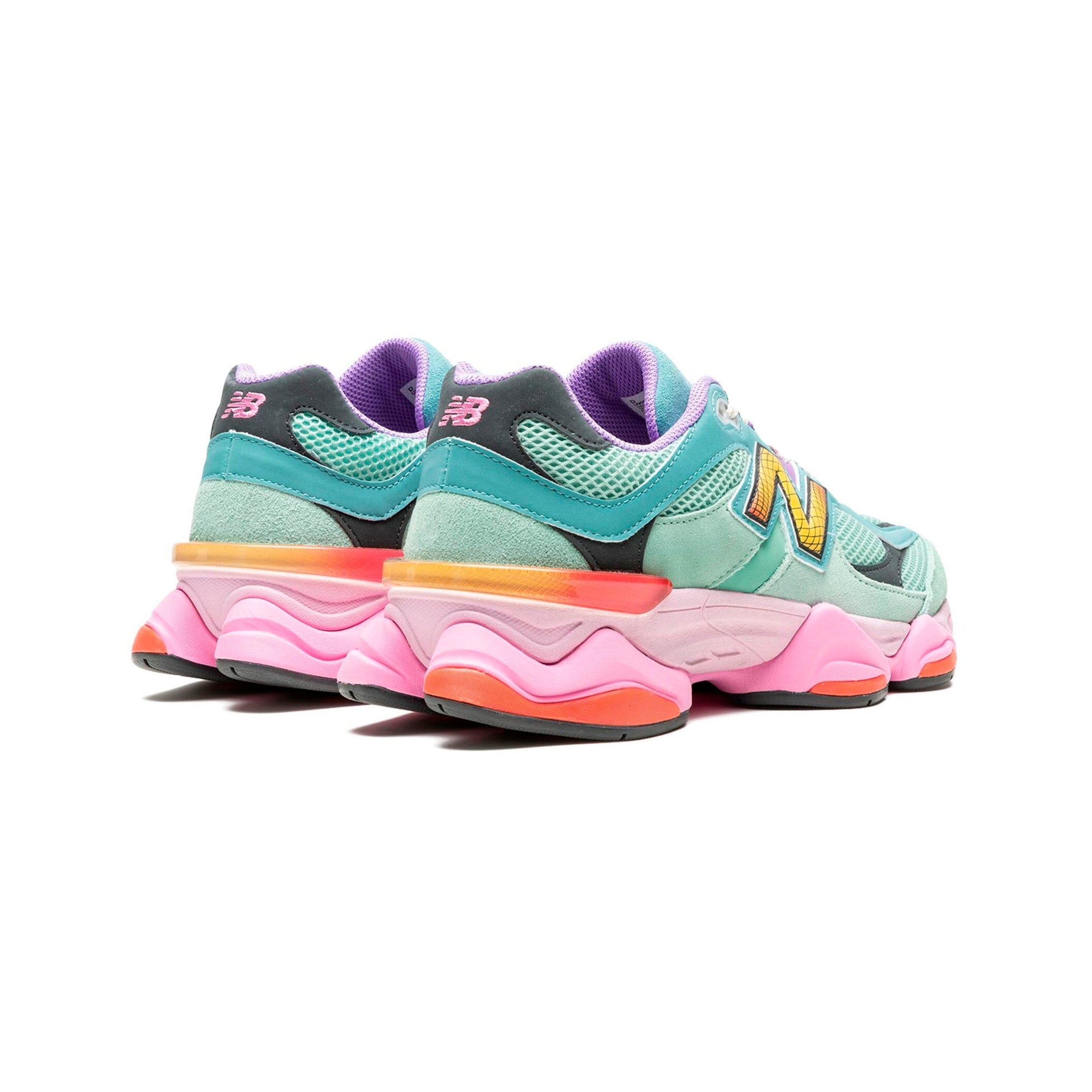 New Balance 9060 Schuhe Damen Grün Menta und Rosa Neon in Mesh und Leder