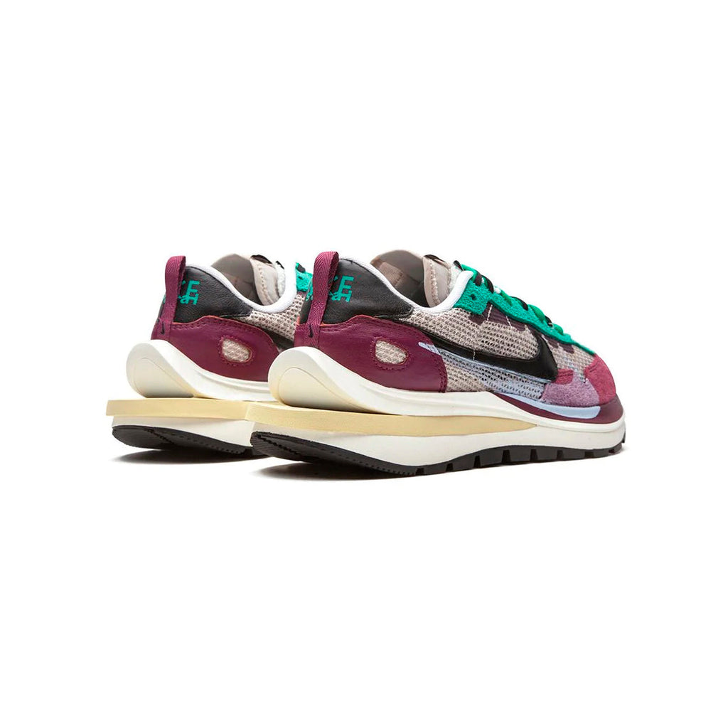 Nike Pegasus VaporFly x Sacai Rot Villain Grün Gelb Schuhe Running