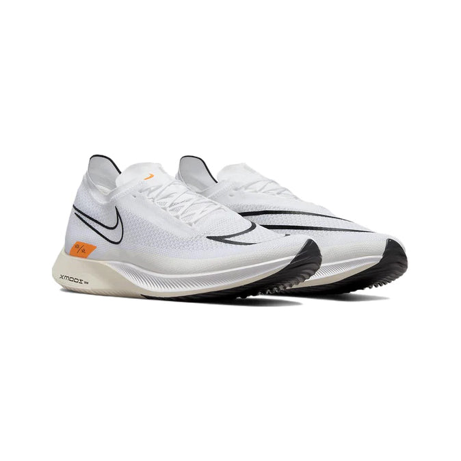 Nike ZoomX Streakfly Weiß Photon Dust Schuhe Running Leggere