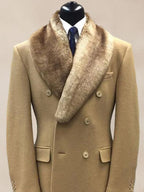 Warm Double-Breasted Tweed Mantel