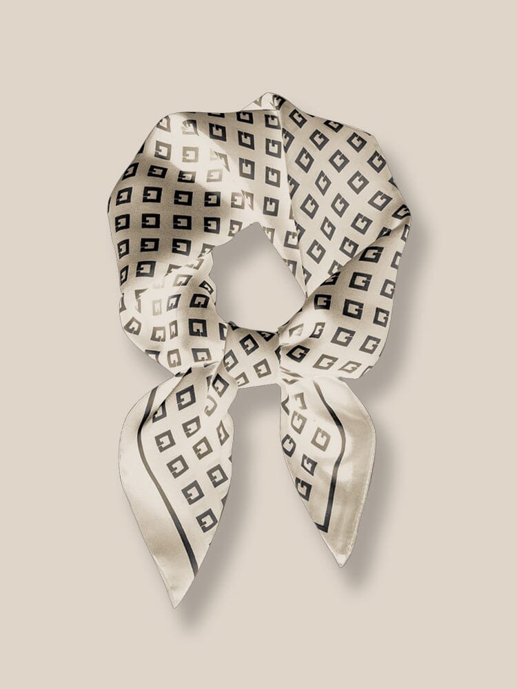 Sky-Friendly Printed Square Silk Schal
