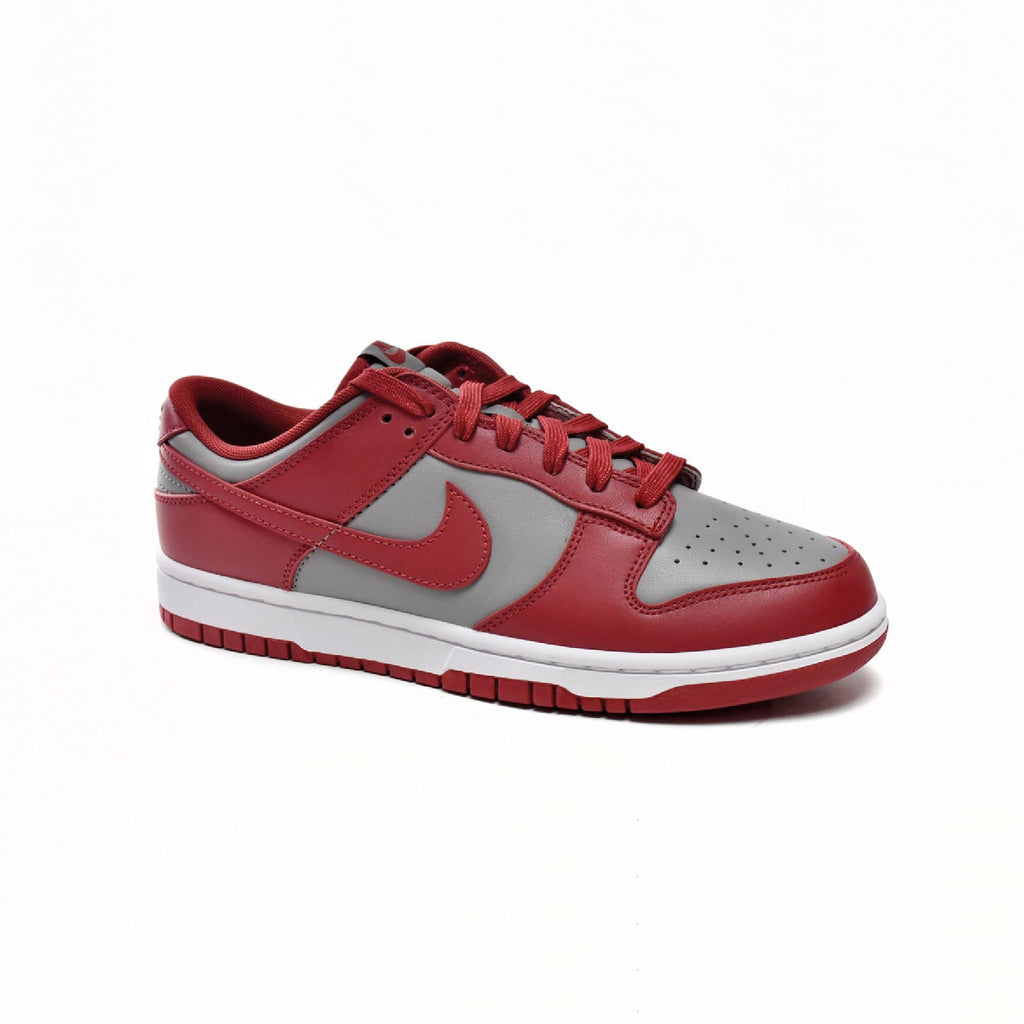 Nike Dunk Low Rot und Grau UNLV Herren