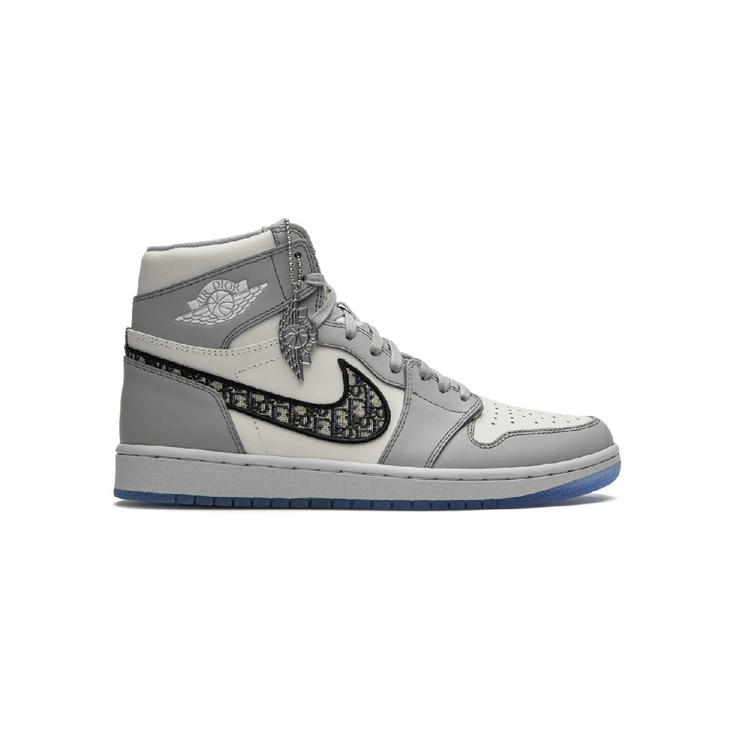 Nike Air Jordan 1 Hoch x Dior Grau Leder Premium