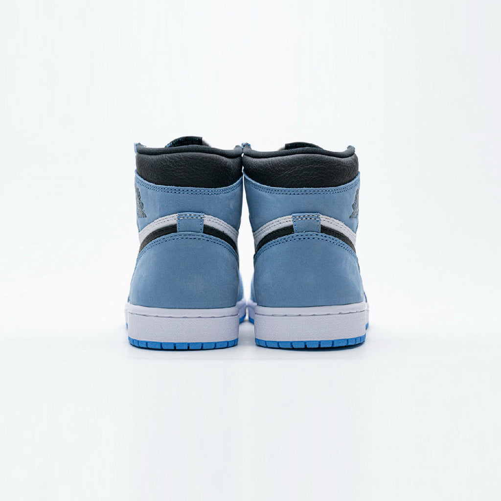 Nike Air Jordan 1 High OG University Blau Hellblau und Weiß