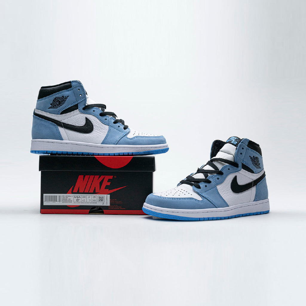 Nike Air Jordan 1 High OG University Blau Hellblau und Weiß