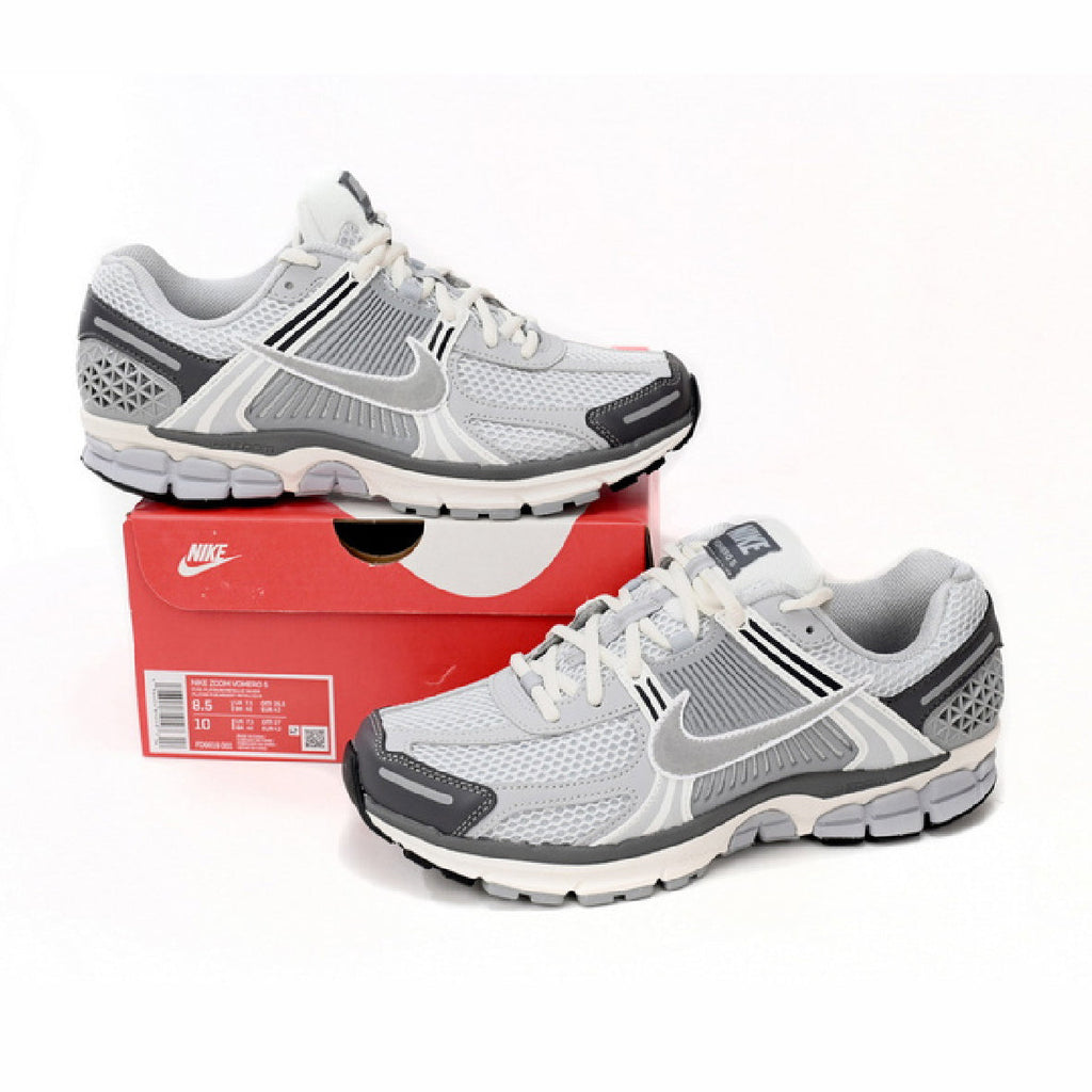 Nike Air Zoom Vomero 5 Grau Hell und Schwarz Schuhe Running Herren