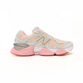 New Balance 9060 Damen Rosa und Hellblau x Joe Freshgoods in Mesh und Leder