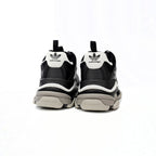 Balenciaga x Adidas Triple S Sneaker Schwarz und Weiß Herren Damen Exklusiv