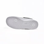 Nike Air Force 1 Low Weiß mit Swoosh und Moschettone Rot