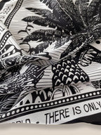 Stylish Printed Square Silk Schal