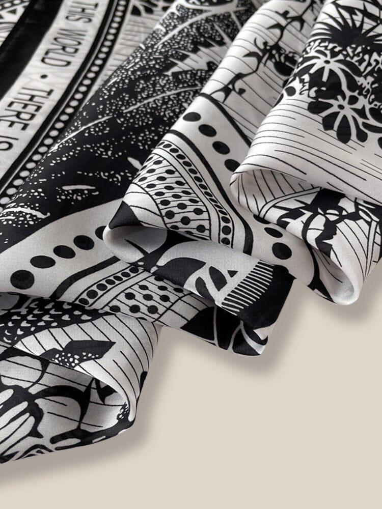 Stylish Printed Square Silk Schal