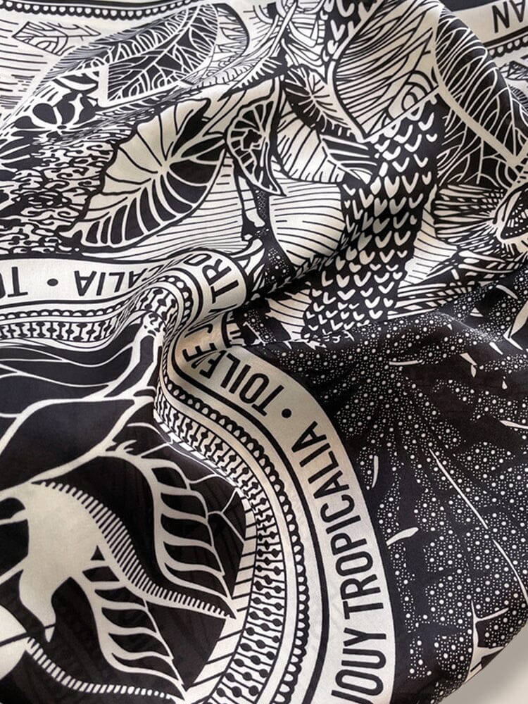 Stylish Printed Square Silk Schal